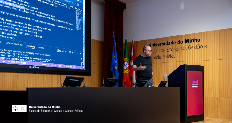 Sessão sobre Inteligência Artificial no Ensino promove a partilha de boas práticas na EEG