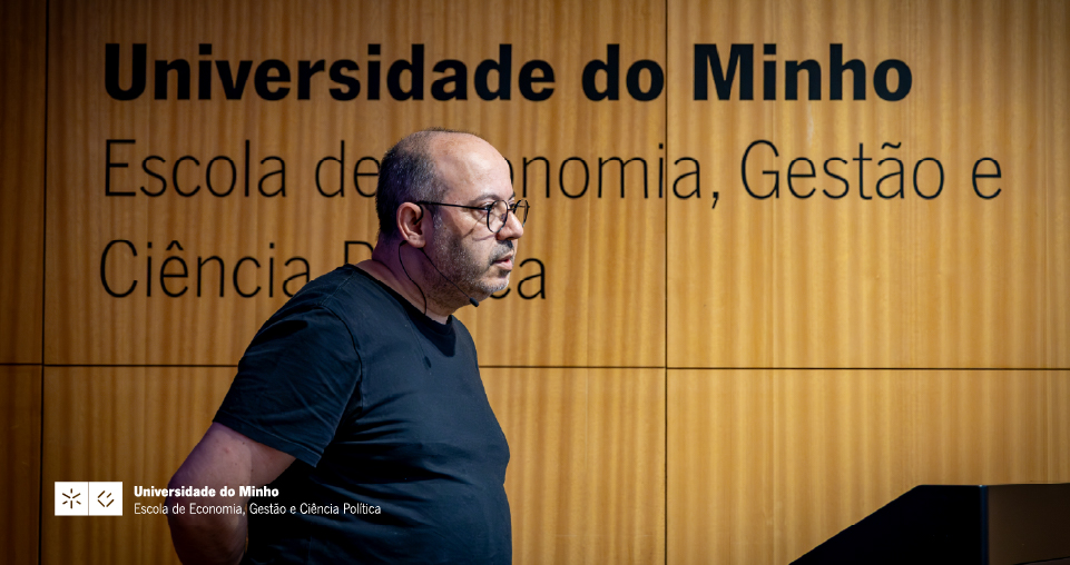 Sessão sobre Inteligência Artificial no Ensino promove a partilha de boas práticas na EEG
